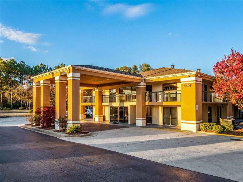 Quality Inn & Suites Atlanta Stone Mountain Dış mekan fotoğraf