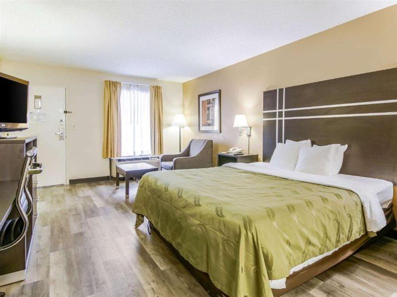 Quality Inn & Suites Atlanta Stone Mountain Dış mekan fotoğraf