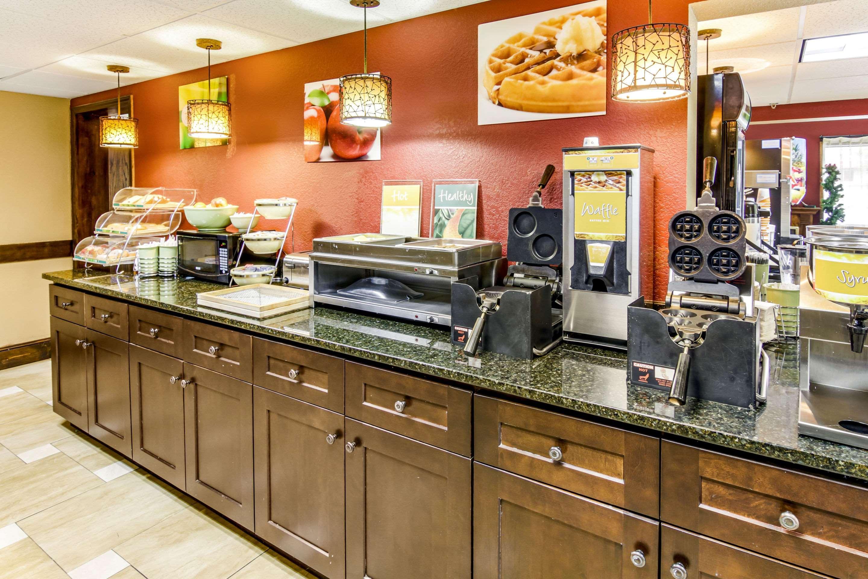 Quality Inn & Suites Atlanta Stone Mountain Dış mekan fotoğraf