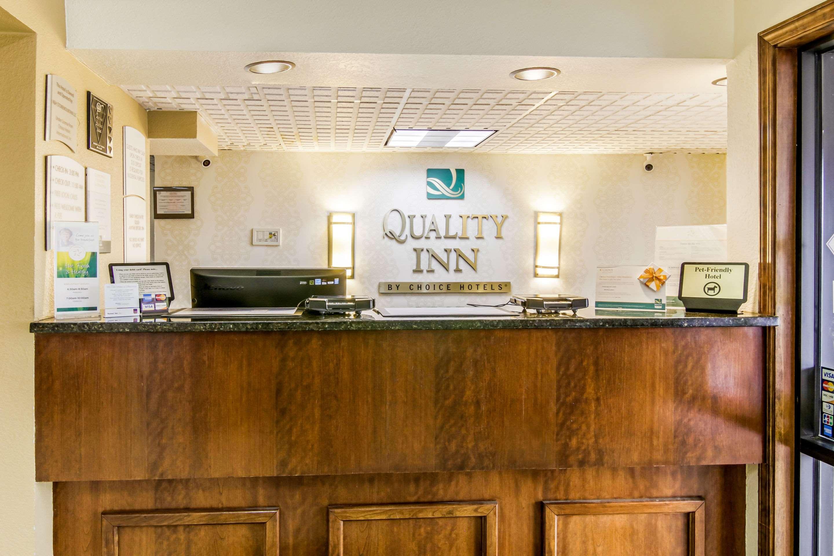 Quality Inn & Suites Atlanta Stone Mountain Dış mekan fotoğraf