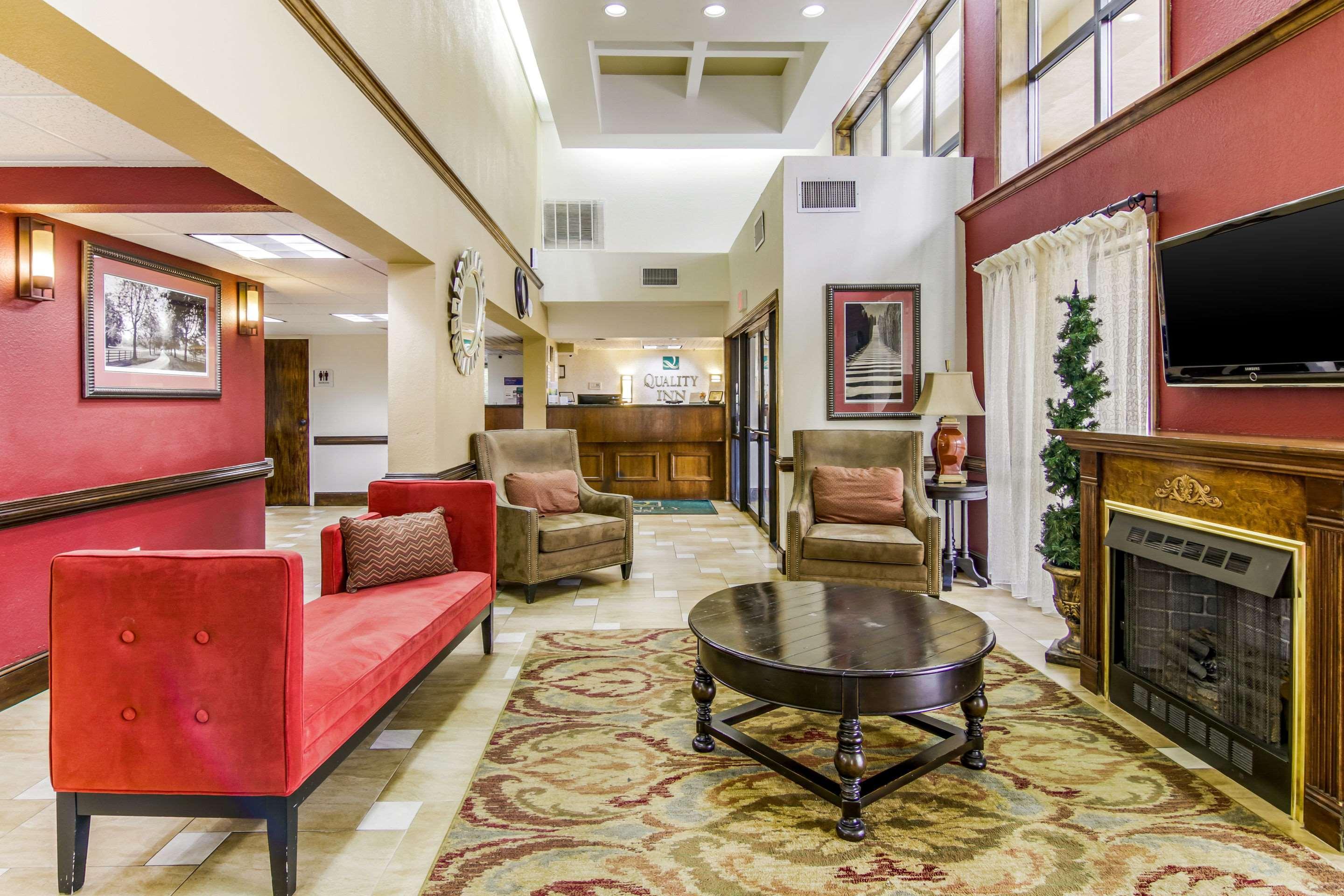 Quality Inn & Suites Atlanta Stone Mountain Dış mekan fotoğraf