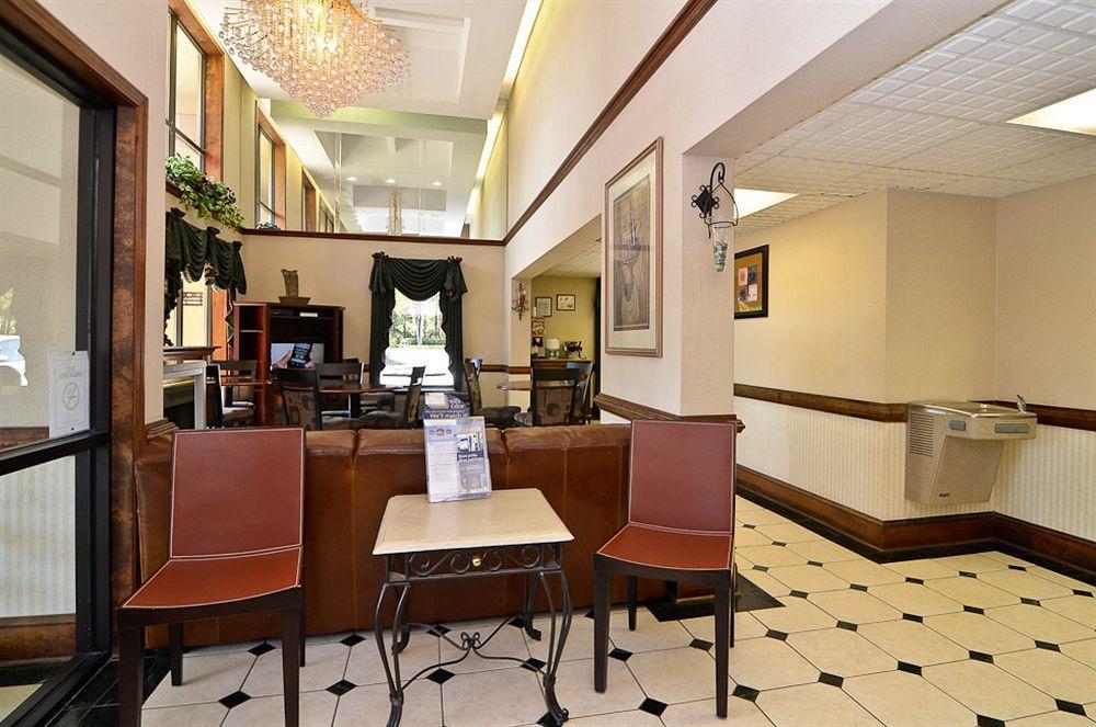 Quality Inn & Suites Atlanta Stone Mountain Dış mekan fotoğraf